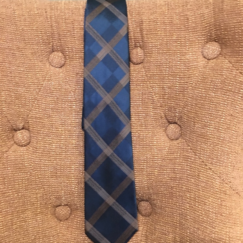 Kenneth Cole men’s tie